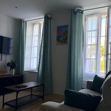 Апартаменты At Julie's